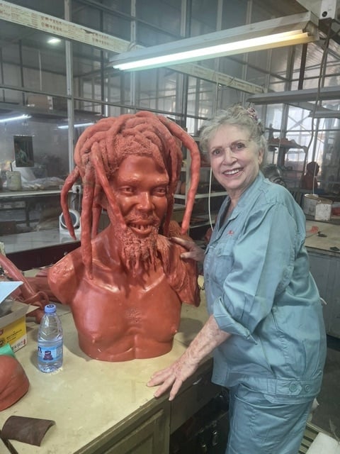 43C54E2B-5EAB-4825-9999-FA495279C1E8_1_105_c