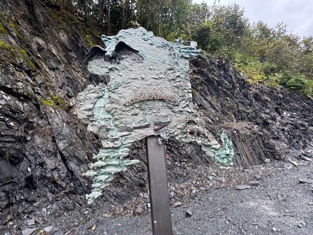 79D93159-6CF7-4CC0-8EEC-8022A4319492_1_105_c