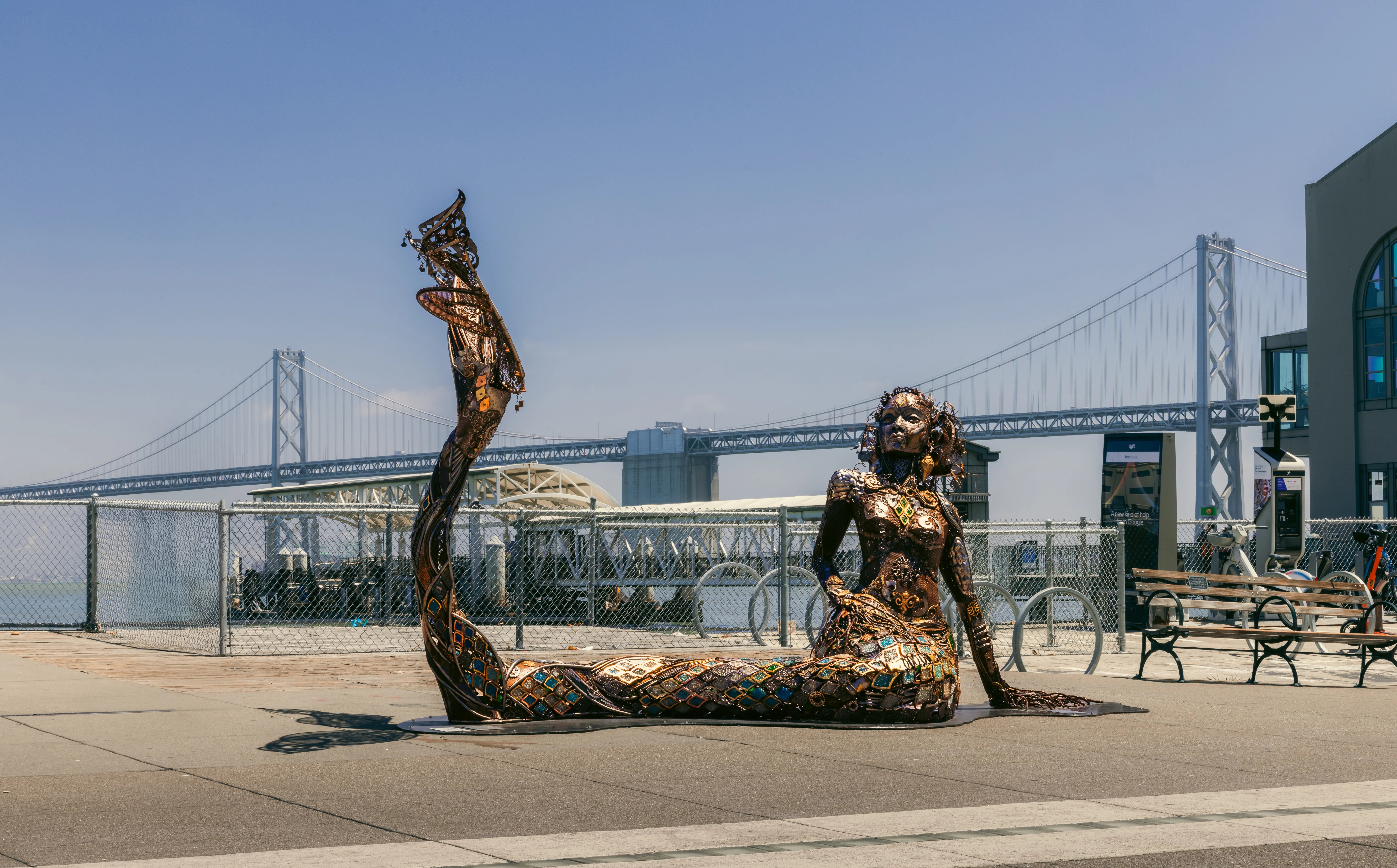 Big Art Loop Uploaded by Building 180 5