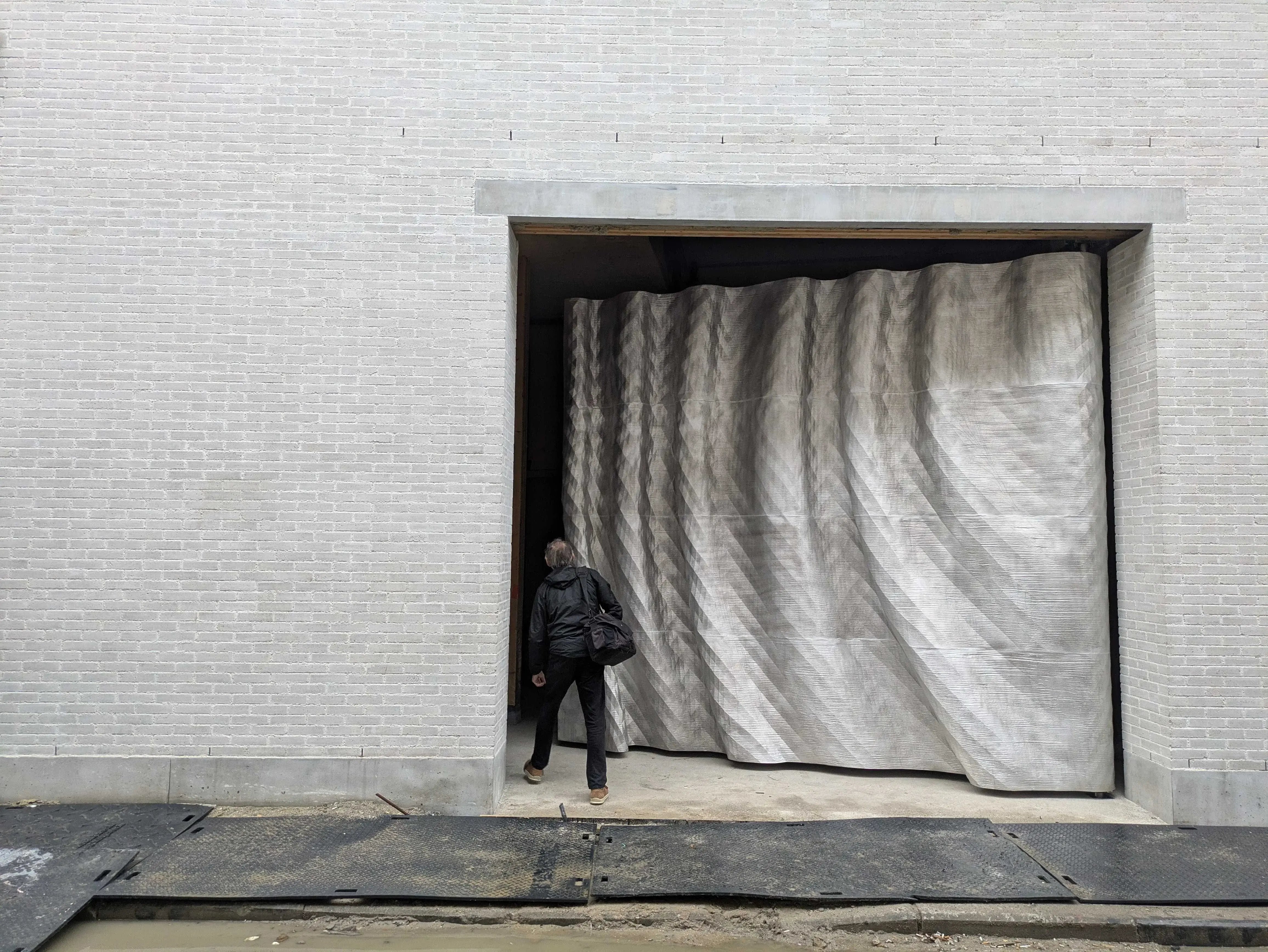 Freeze Frame 82.2 Uploaded by MX3D ArtLab