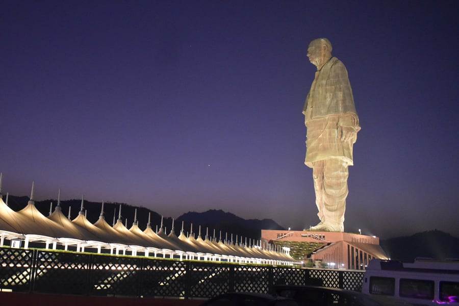 Guest Column: My Own Disneyland – A Sculptor’s Ride!