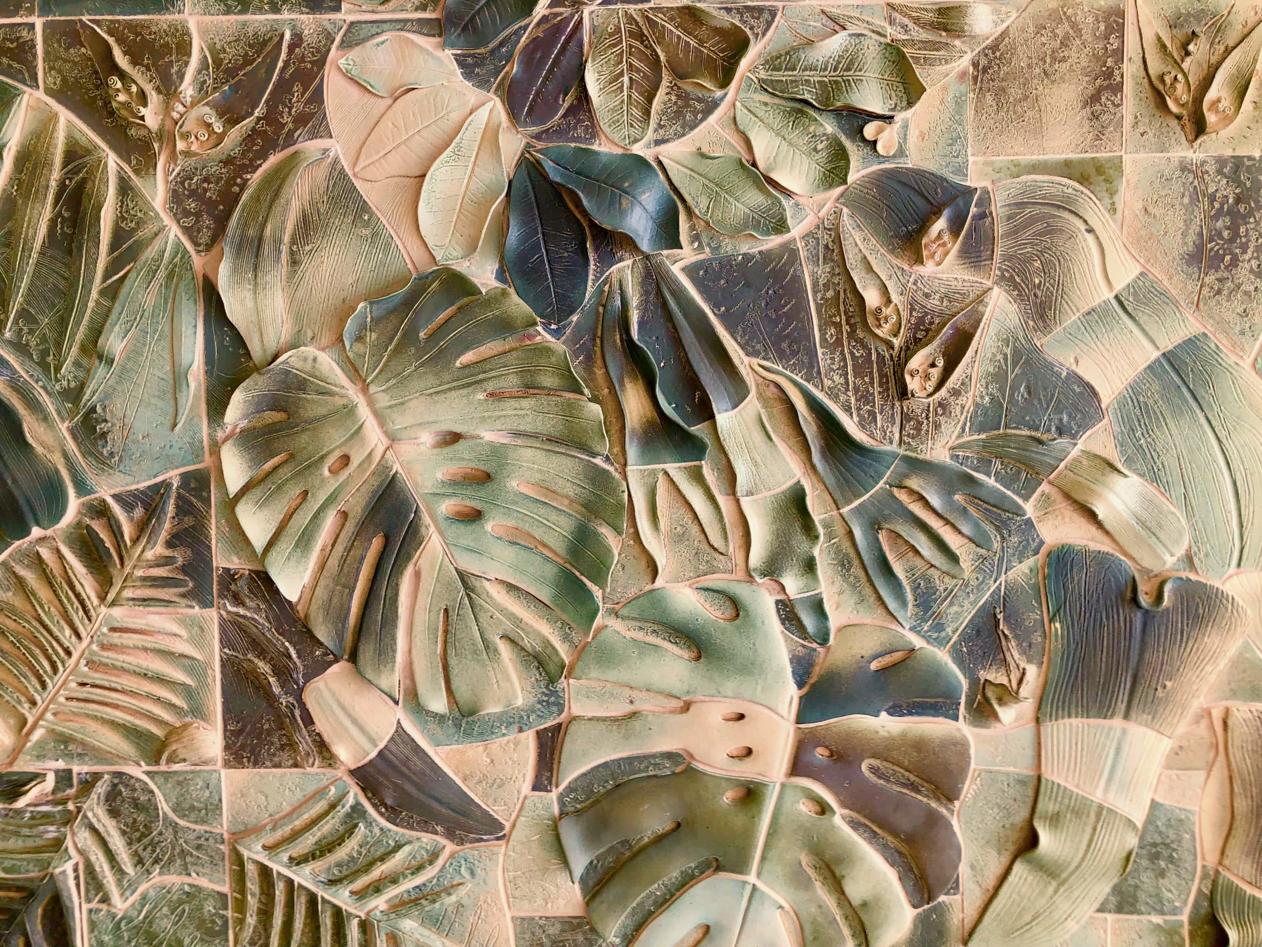 Metamorphic Walls with Architectural Ceramics